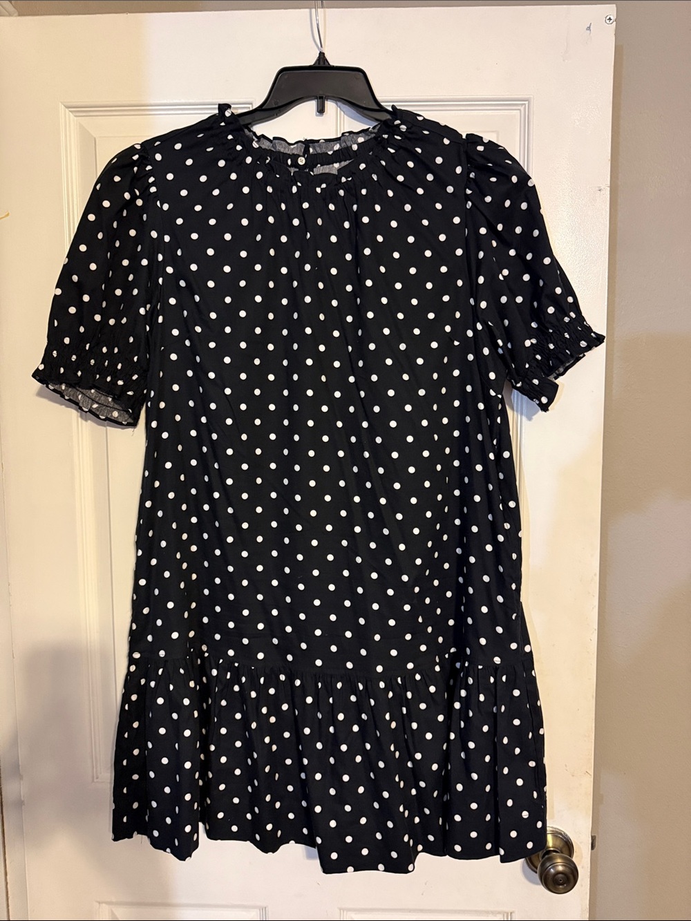 Black Polka Dot Short-Sleeve Ruffle Hem Dress